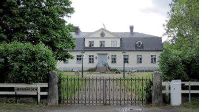 Herrgårdsbyggnaden från 1780-talet.